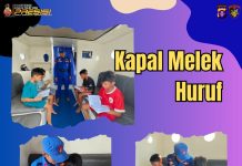 Ditpolairud Dekatkan Diri dengan Masyarakat, Sediakan Perpustakaan Terapung Layani Anak-anak di DAS Kahayan