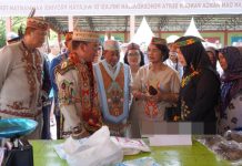 Gubernur Agustiar dan Bupati Heriyus Tinjau Pasar Murah, Warga Antusias Menyambut