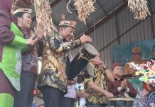 Festival Tira Tangka Balang Pererat Persatuan Masyarakat Bumi Tana Malai Tolung Lingu