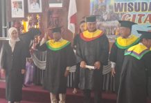 Heriyus Dorong Lulusan Sekolah Lansia Jadi Teladan di Tengah Masyarakat