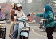 Di Tengah Kabut Asap, TP-PKK Mura Imbau Warga Jaga Kesehatan