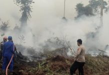 Satpolair Polres Barito Utara Tangani Penanggulangan Karhutla di Desa Trahean