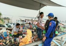 Ciptakan Kamtibmas Kondusif, Ditpolairud Patroli dan Pengamanan Pasar Harian di Palangkau Lama