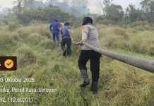Ditpolairud Polda Kalteng Terlibat Operasi Terpadu Pemadaman Karhutla di Seruyan